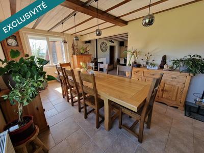 Maison - 210 m² - 10 pièces