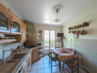 Villa - 90 m² - 5 pièces