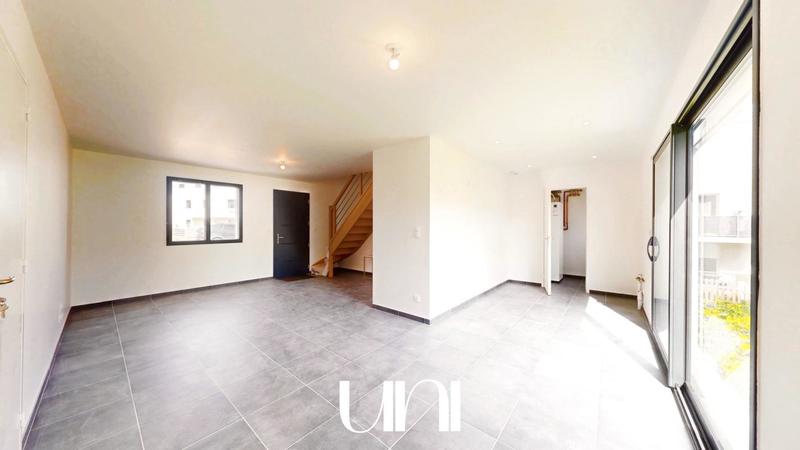 Maison - 101 m² - 6 pièces
