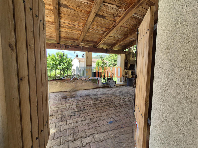 Maison - 180 m² - 10 pièces