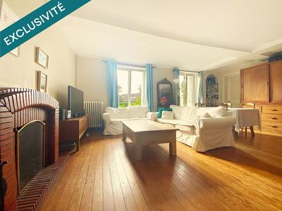 Maison - 200 m² - 8 pièces