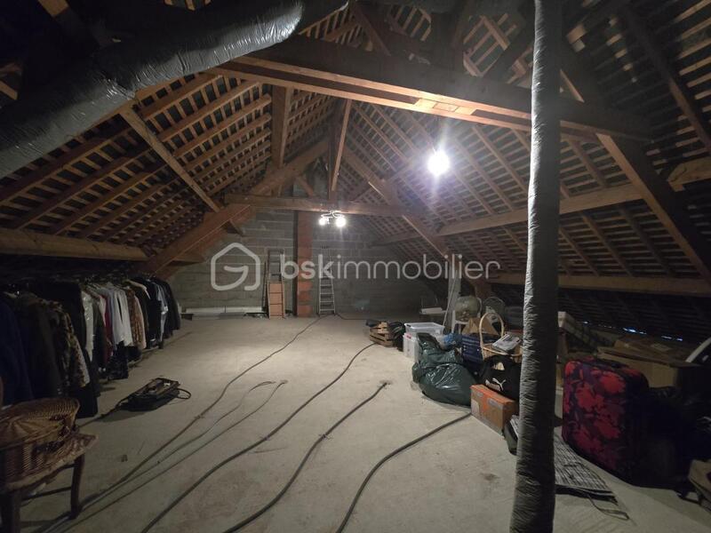 Maison - 87 m² - 4 pièces