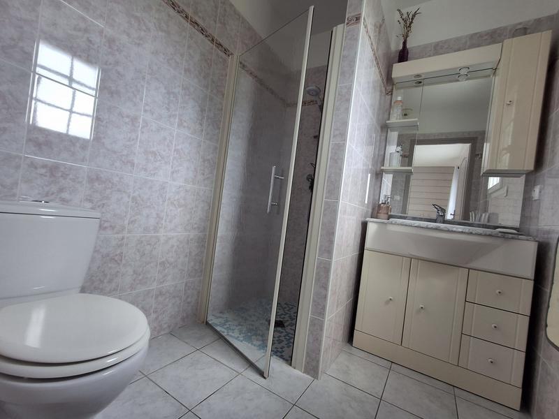 Maison traditionnelle - 178 m² - 7 pièces