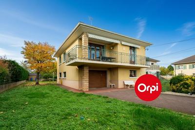 Maison - 110 m² - 4 pièces