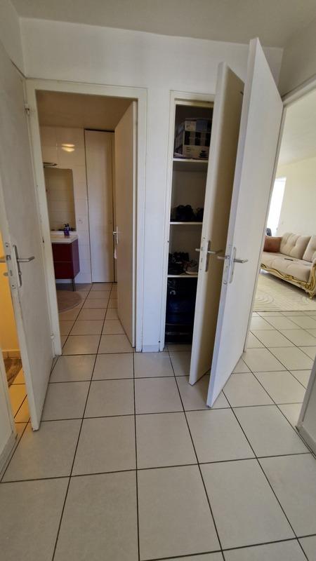 Appartement - 90 m² - 5 pièces