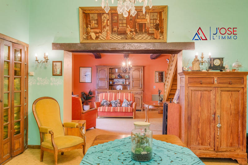 Maison ancienne - 228 m² - 6 pièces