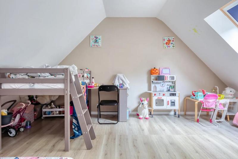 Maison - 133 m² - 6 pièces