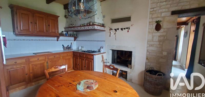 Maison - 303 m² - 10 pièces