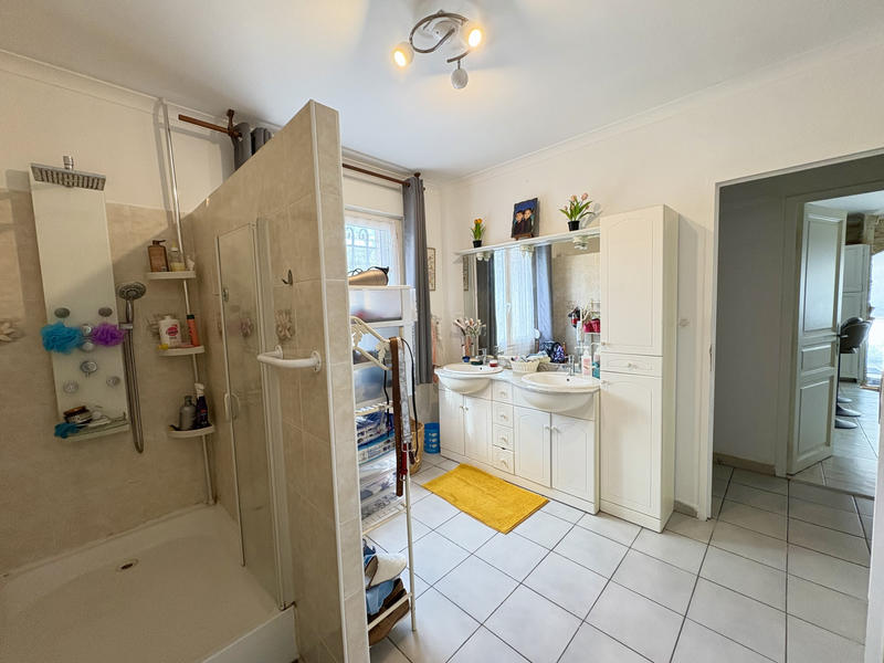 Villa - 99 m² - 3 pièces