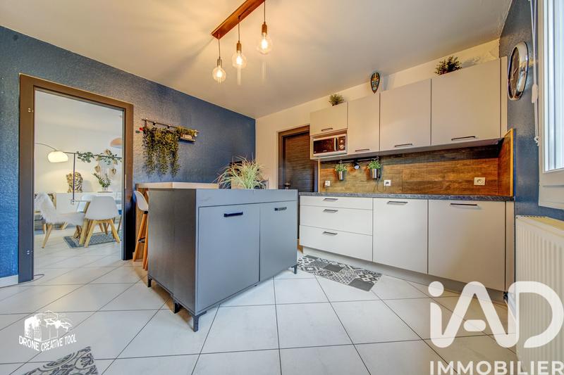 Maison - 140 m² - 5 pièces