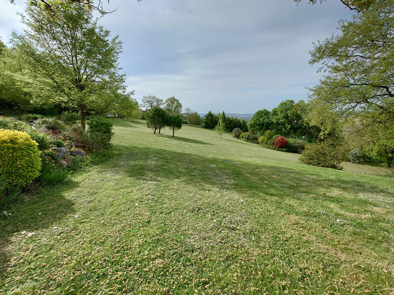 Maison - 148 m² - 5 pièces