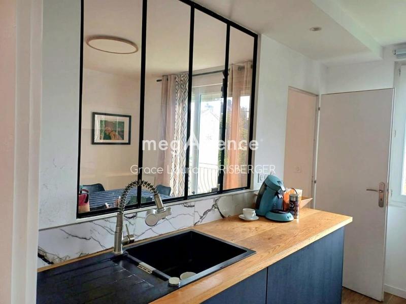 Maison - 163 m² - 8 pièces