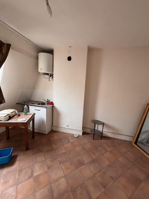 Appartement - 12 m² - 1 pièce