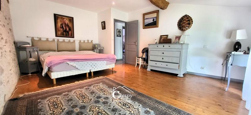 Maison - 510 m² - 10 pièces