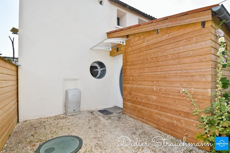 Maison - 85 m² - 5 pièces