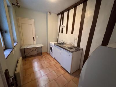 Appartement ancien - 29 m² - 1 pièce