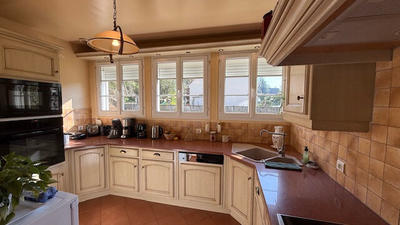 Maison - 89 m² - 5 pièces