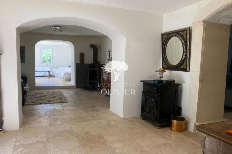 Propriété - 270 m² - 7 pièces