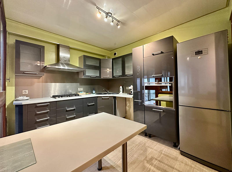 Appartement - 117 m² - 4 pièces