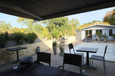 Maison - 230 m² - 8 pièces