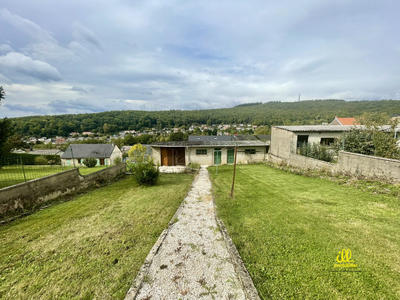 Maison - 94 m² - 5 pièces