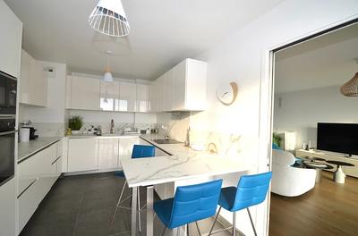 Appartement - 105 m² - 4 pièces