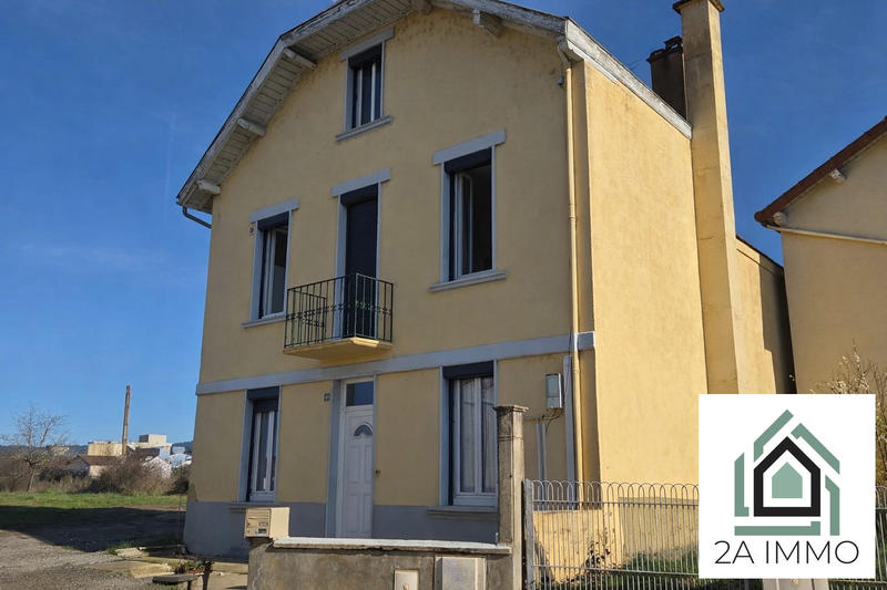 Maison - 92 m² - 4 pièces