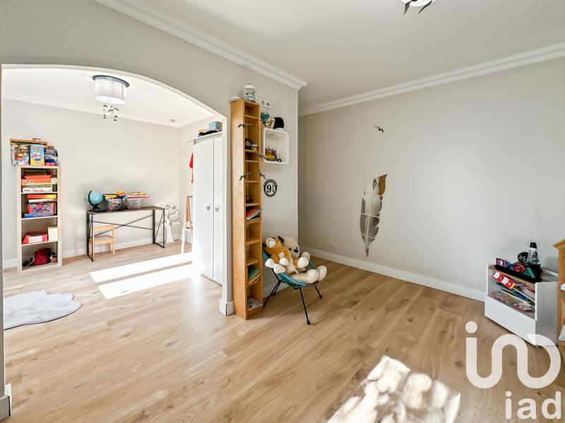 Maison - 180 m² - 7 pièces