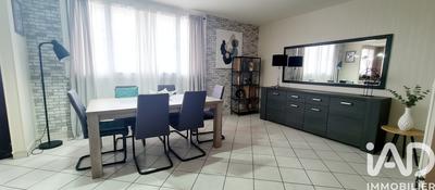 Appartement - 85 m² - 3 pièces