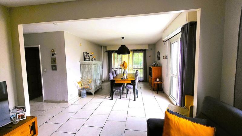 Appartement - 75 m² - 4 pièces