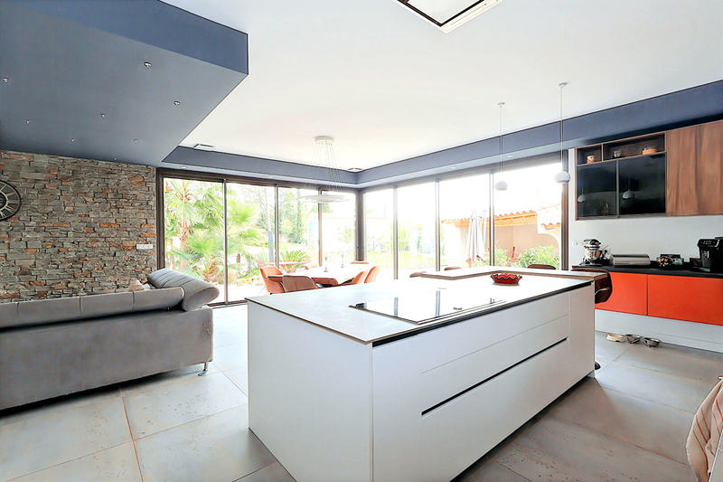 Maison - 165 m² - 5 pièces