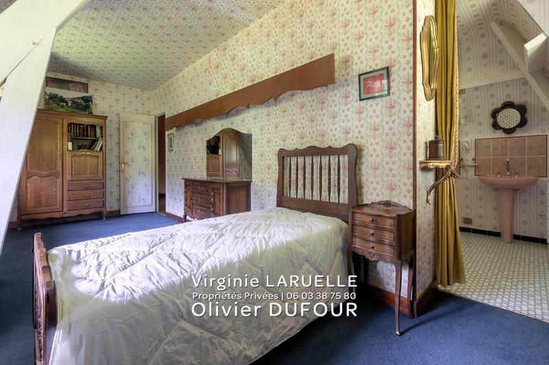 Maison - 210 m² - 6 pièces