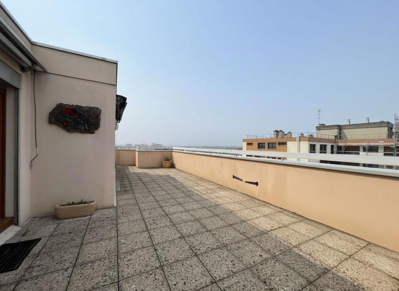 Appartement - 103 m² - 3 pièces