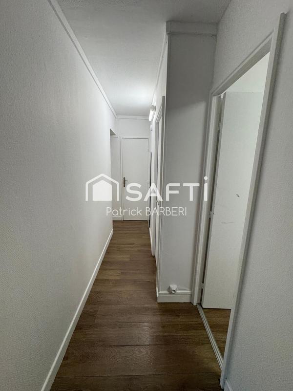 Appartement - 98 m² - 6 pièces