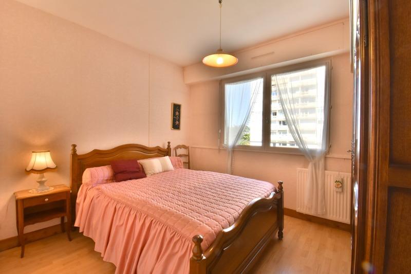 Appartement - 89 m² - 4 pièces