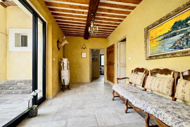 Maison - 175 m² - 6 pièces