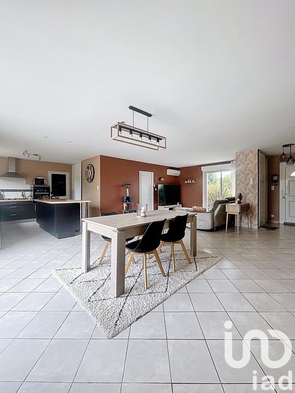 Maison - 118 m² - 6 pièces