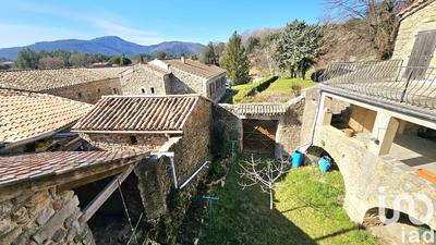 Maison de village - 180 m² - 6 pièces