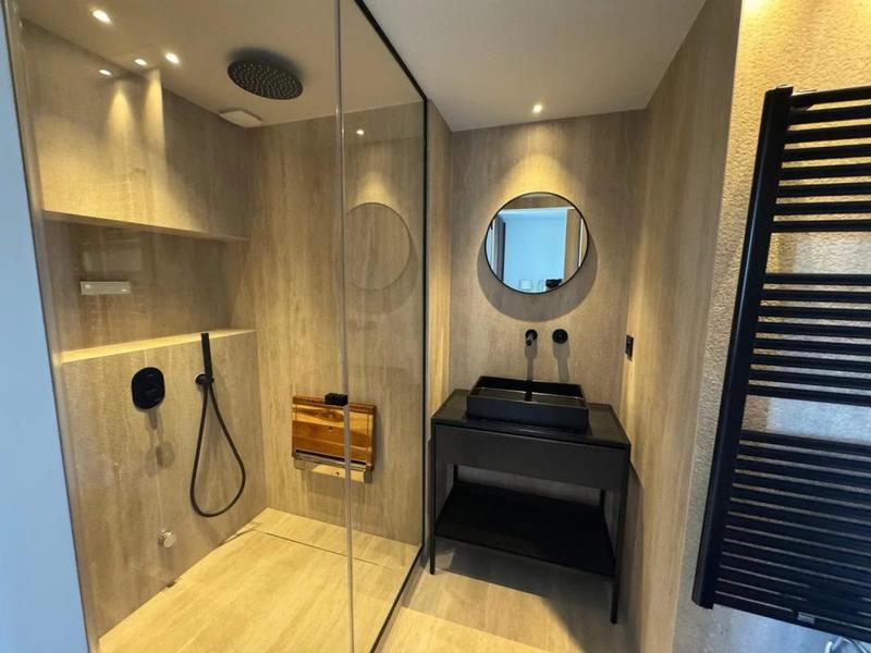 Appartement - 84 m² - 3 pièces