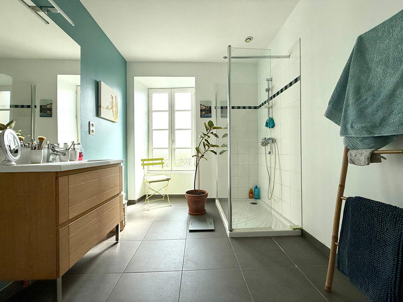 Maison - 131 m² - 6 pièces