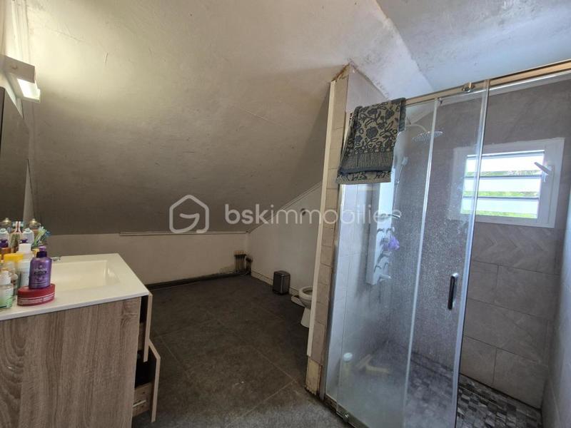 Maison - 110 m² - 7 pièces