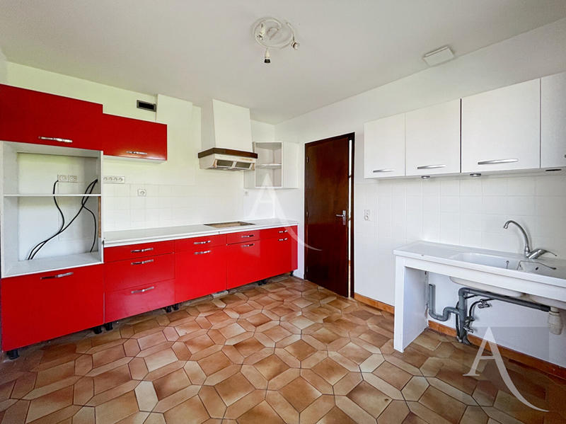 Maison - 80 m² - 3 pièces