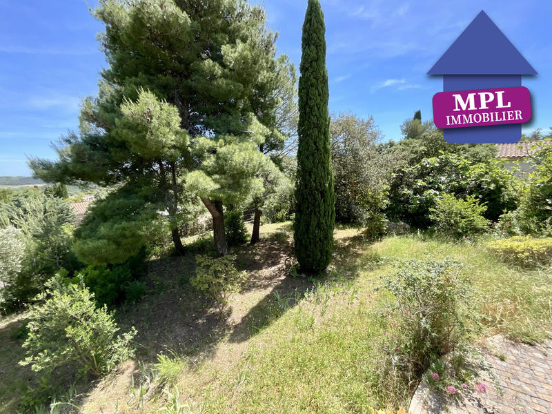 Villa - 165 m² - 12 pièces