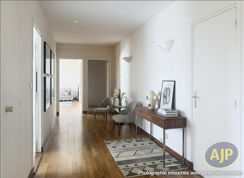 Appartement - 144 m² - 5 pièces