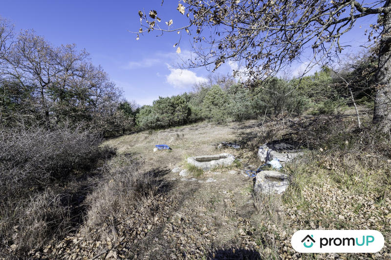 Terrain de loisirs - 28 250 m²