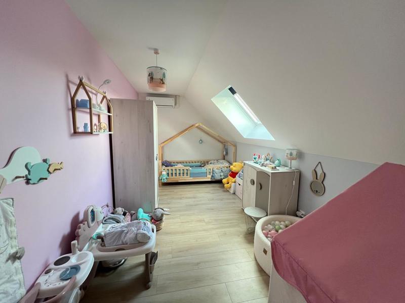 Maison - 165 m² - 6 pièces