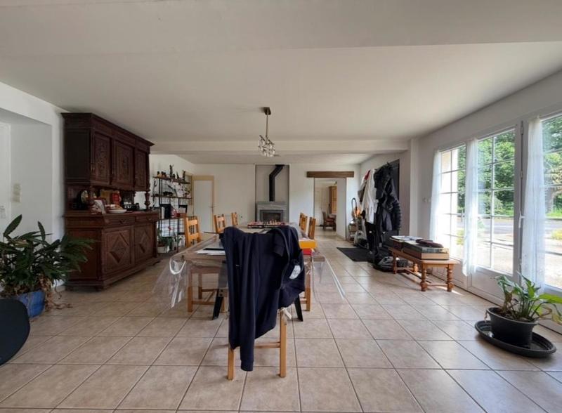 Maison - 165 m² - 7 pièces
