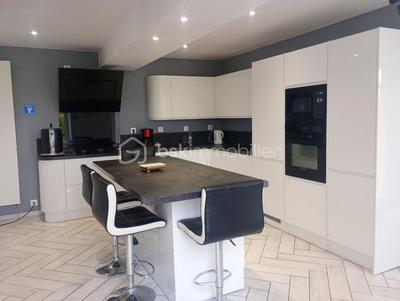 Maison ancienne - 149 m² - 4 pièces