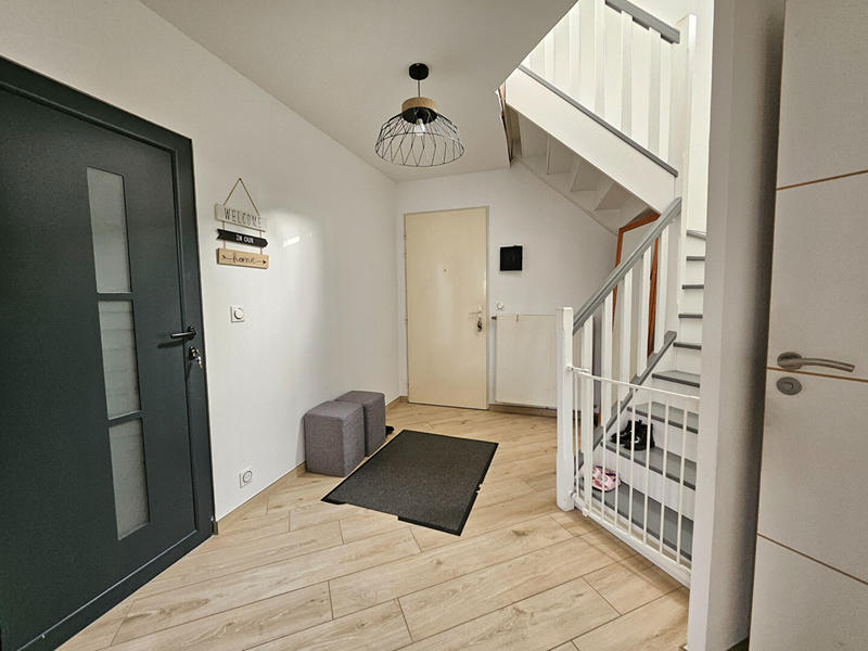 Maison - 100 m² - 5 pièces