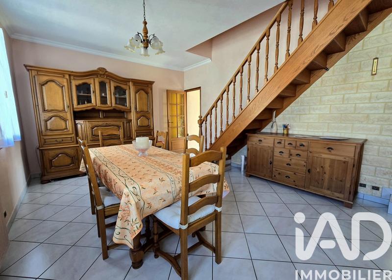 Maison - 120 m² - 5 pièces